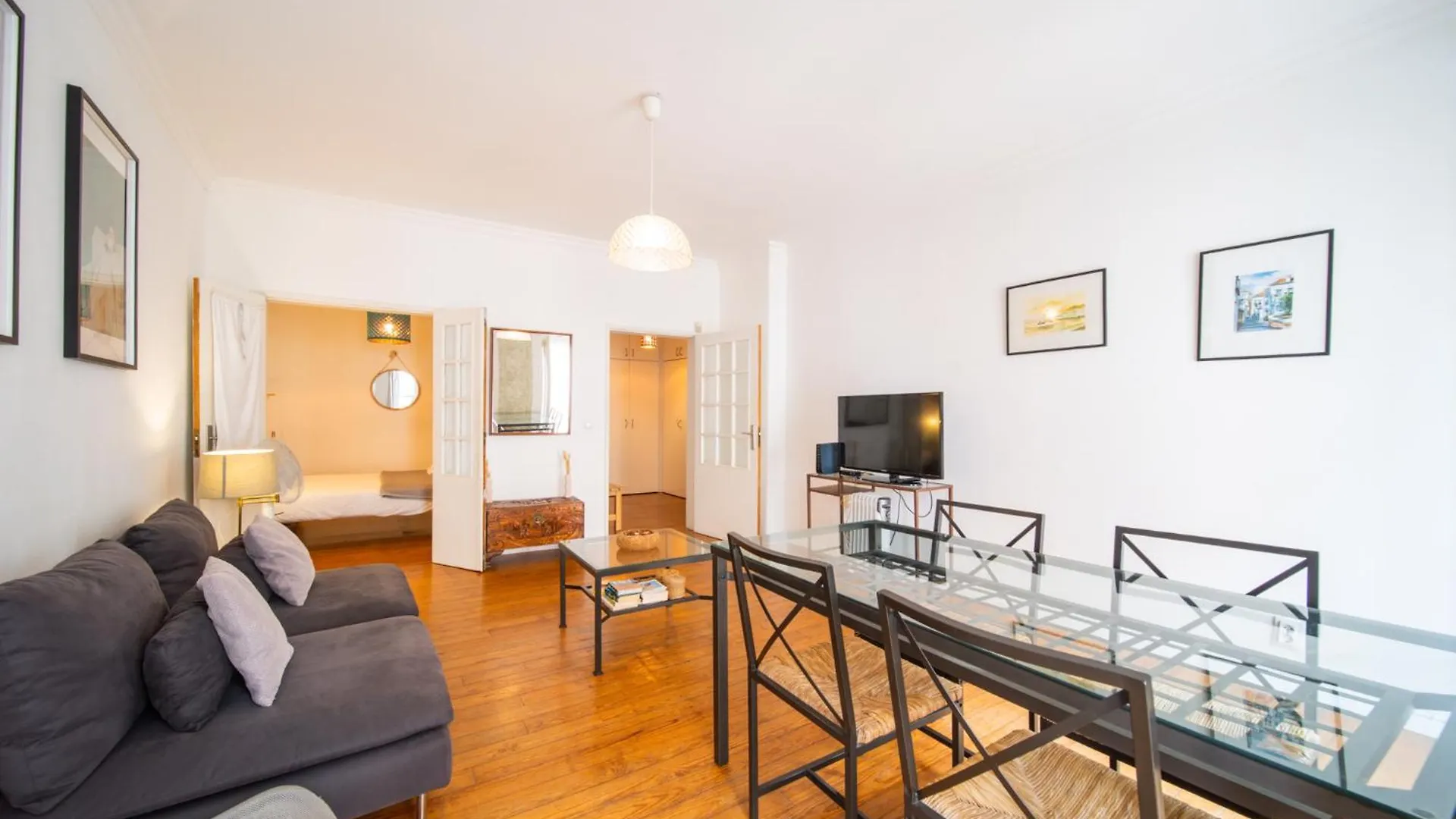 Spacious 2 Bedroom Apt With Large Living Room ליסבון 0*,  פורטוגל