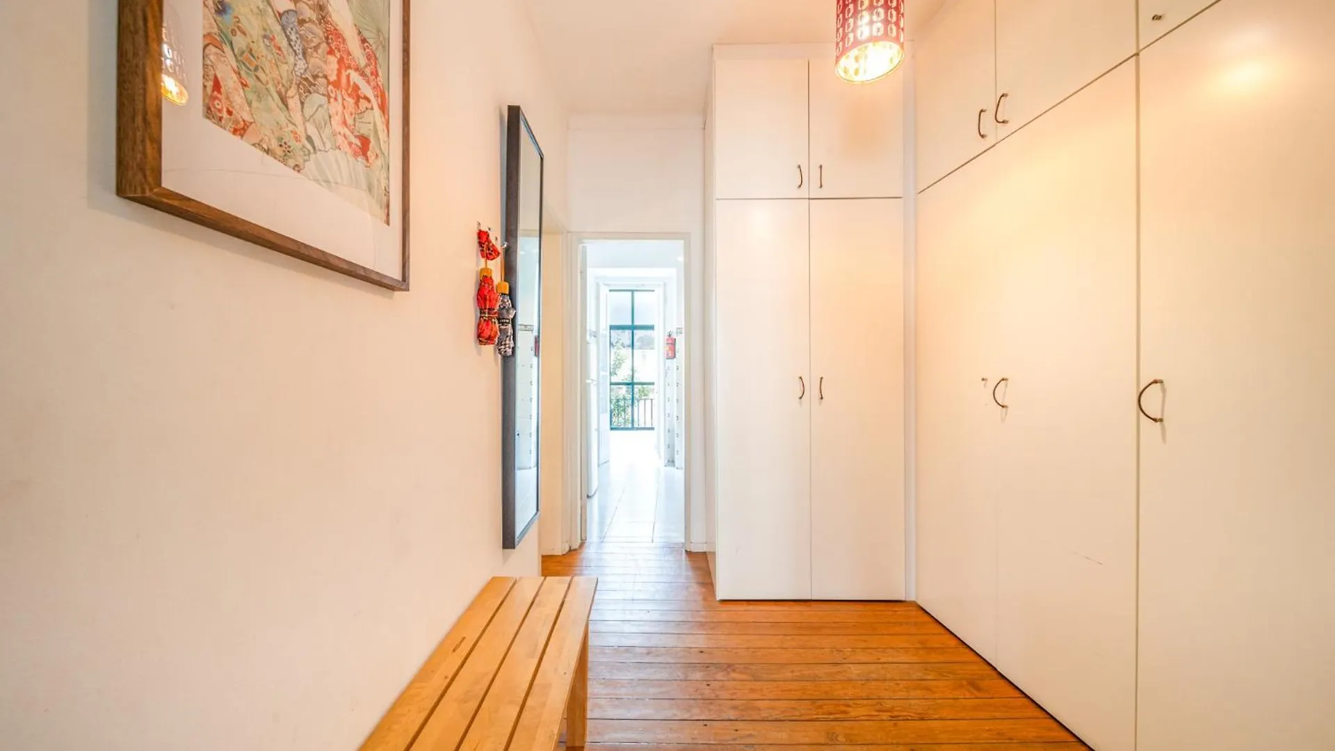 Spacious 2 Bedroom Apt With Large Living Room ליסבון 0*,  פורטוגל